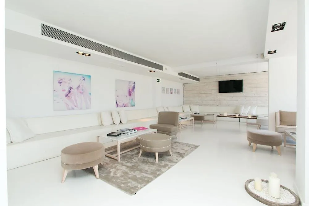 Hotel Zhero Cas Catala