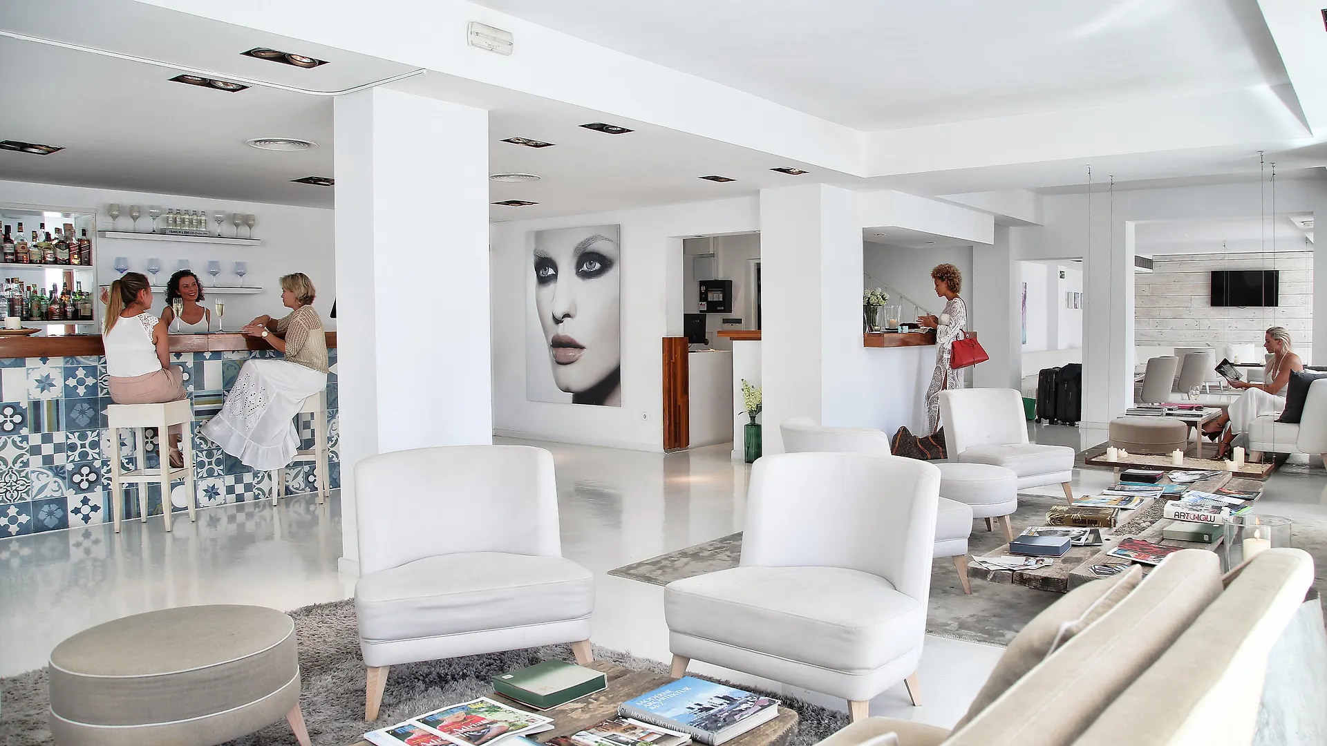 Hotel Zhero Cas Catala
