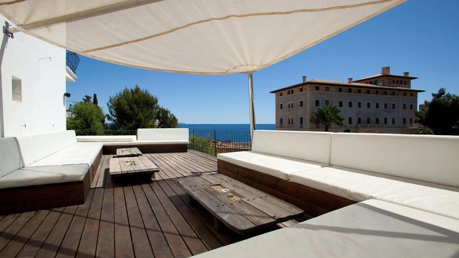 Hotel Zhero Cas Catala
